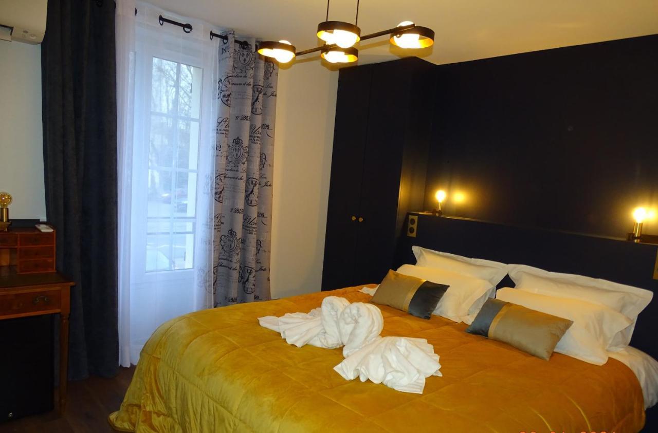 Auberge De La Garenne Saint-Remy-l'Honore Екстер'єр фото